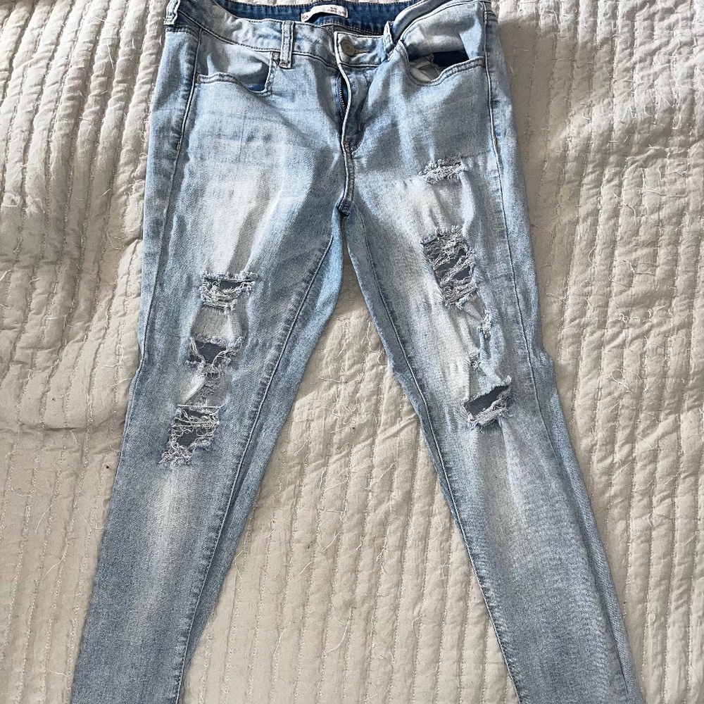 SO low rise jeggings size 11